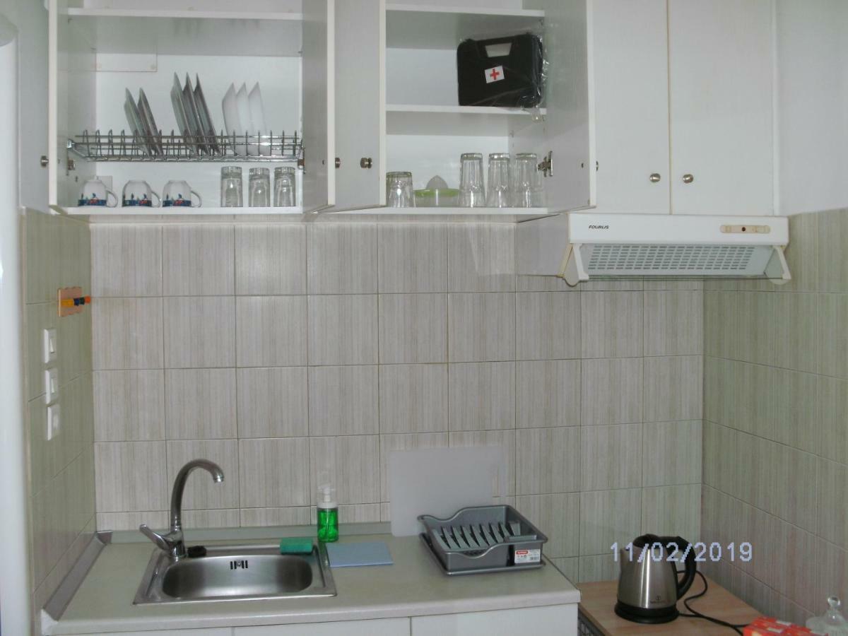 Nina Rooms Артеміда Екстер'єр фото