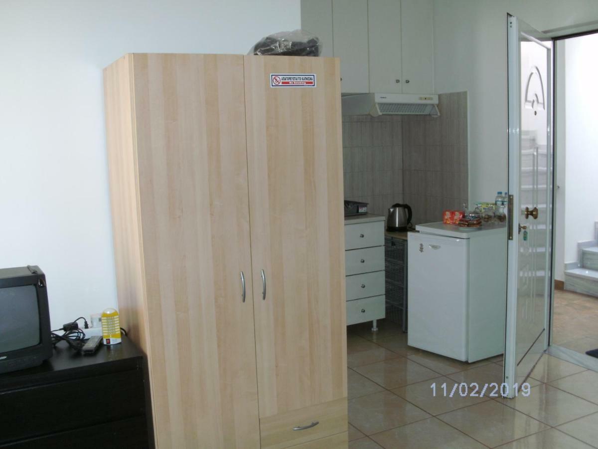 Nina Rooms Артеміда Екстер'єр фото